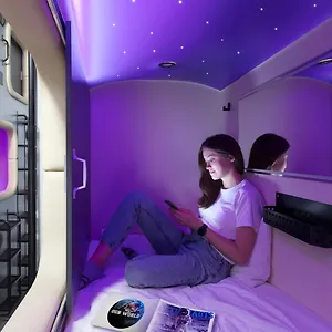 Kapselhotel Capsule Constellation 89, Lemberg